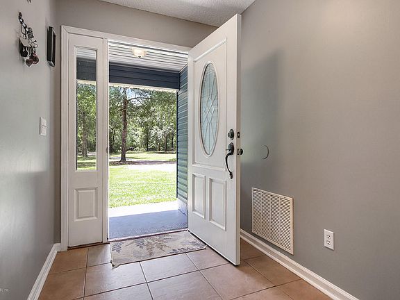 4th image of 7412 Yellow Pine Cir