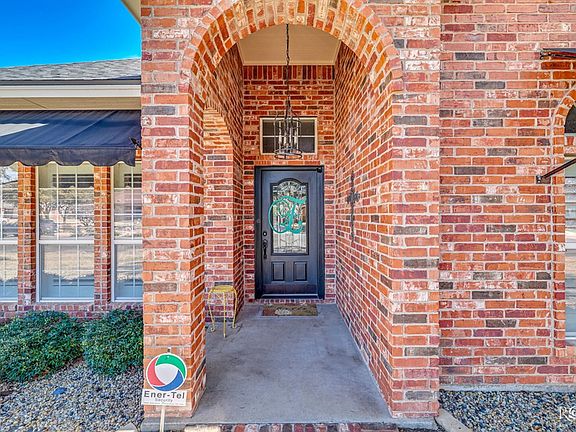 5th image of 4706 N Bentwood Dr