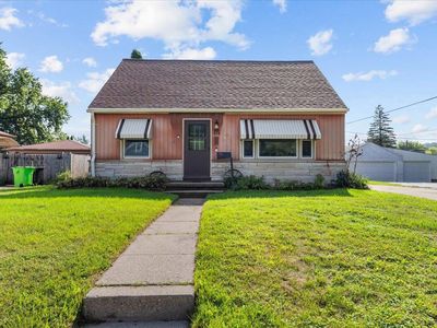 414 East AVENUE, Hartford, WI, 53027
