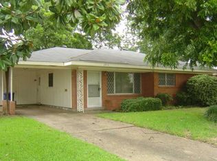 2915 Bolch St, Shreveport, LA 71104