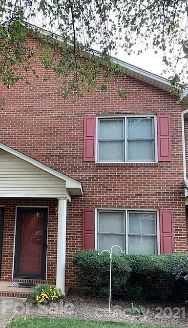 1st image of 102 Brandywine Dr NE APT C3