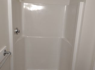 8 Maple St APT 2, Enfield, NH 03748