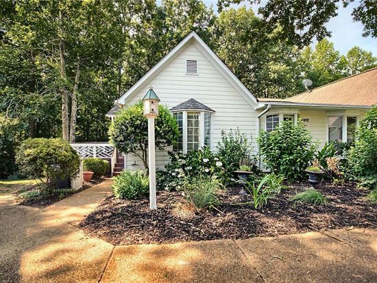 5317 Highgate Grn, Williamsburg, VA 23188