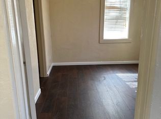 2148 6th St #A, Hughson, CA 95326