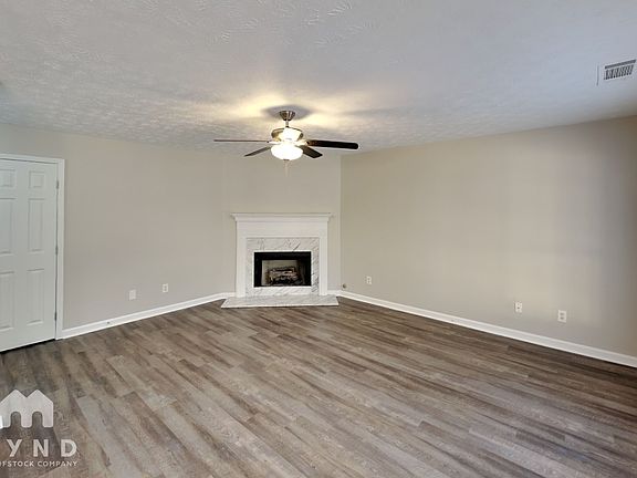 3rd image of 2666 River Summit Ln