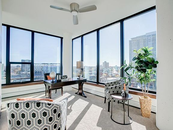 4th image of 740 Portland Ave #1303