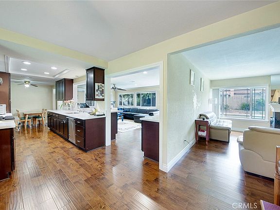 5th image of 1668 Lakewood Ave