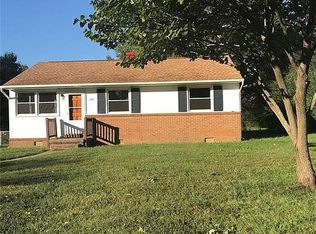 512 Meadowspring Rd, Richmond, VA 23223