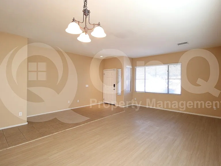 14839 W Larkspur Dr — Photo 11