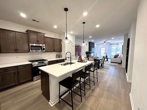 5th image of 602 Romford Blvd Lot 155A