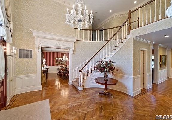 4th image of Hunt Ct
