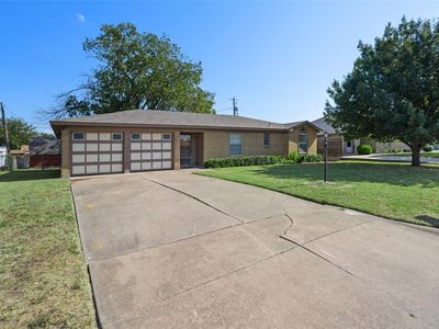 1015 Keller Ave, Benbrook, TX, 76126