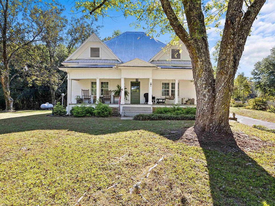 1st image of 285 Peggy Ann Ln