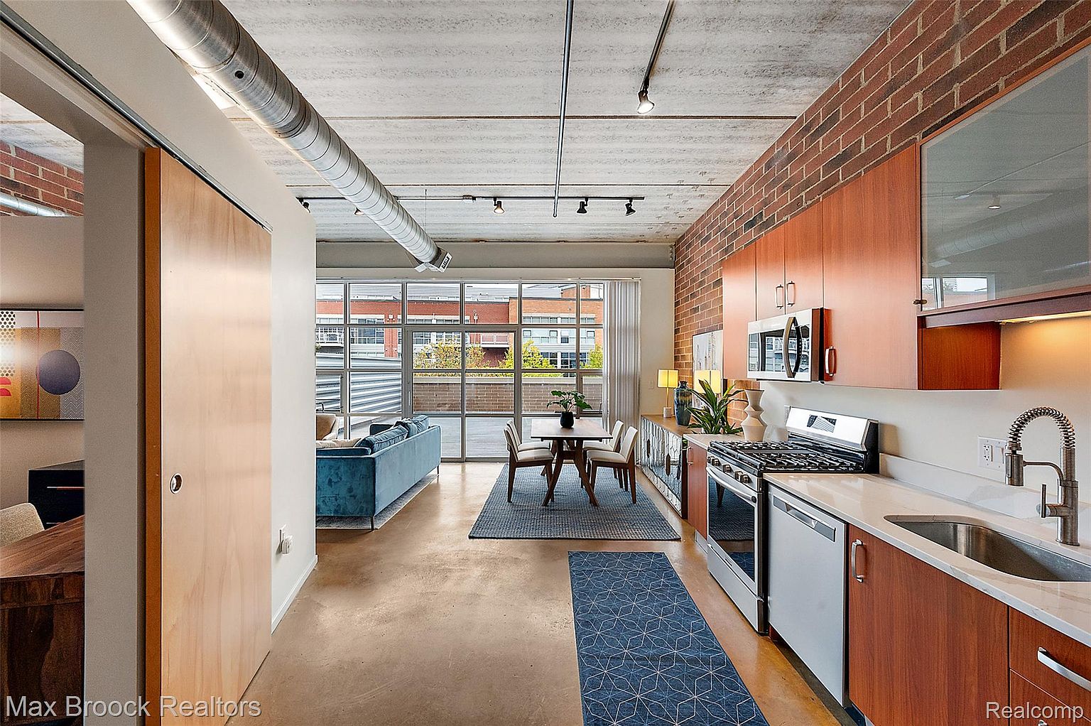 333 E Parent Ave Unit 19, photo 9