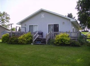 5775 Paradise Dr, Reading, MI 49274