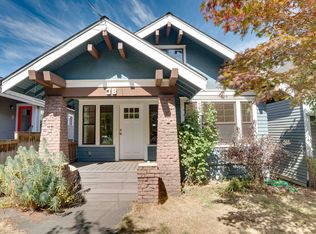 38 Florentia St, Seattle, WA 98109