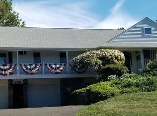 181 Holcomb St, East Granby, CT 06026