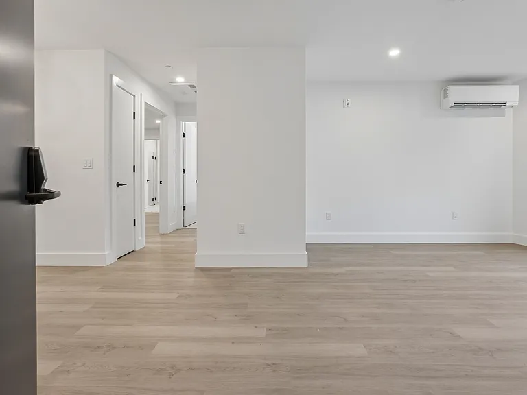 325 Manville Rd #102 — Photo 12