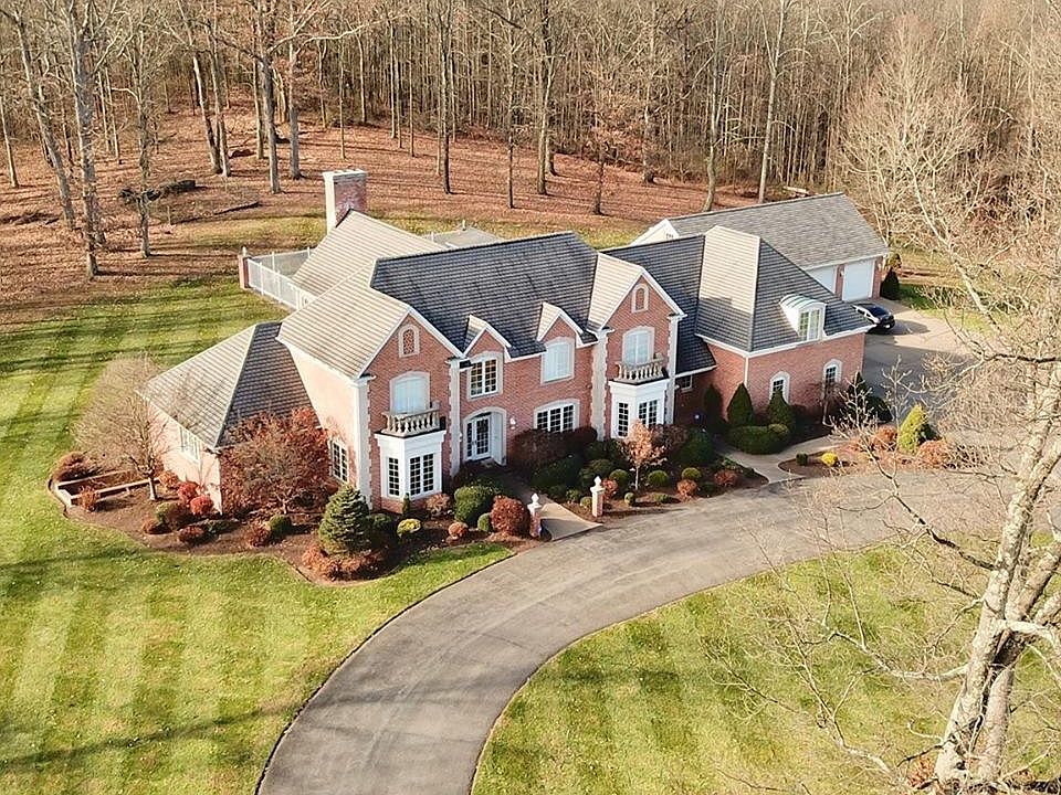 2nd image of 1033 Lauren Dr