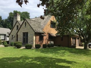 111 E Jackson Ave, Watseka, IL 60970