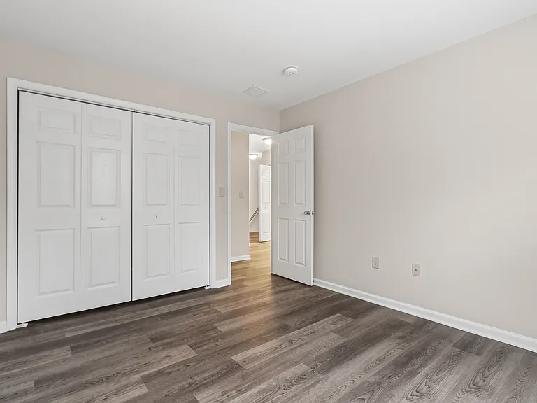 Scotia Townhouses — Photo 14