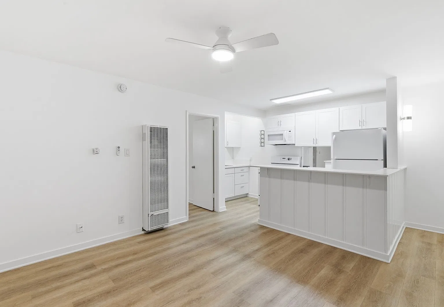 1453 S Westgate Ave — Photo 4