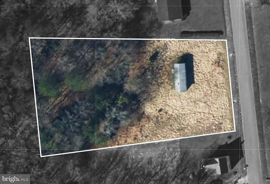 1705 Cypress Rd photo 1