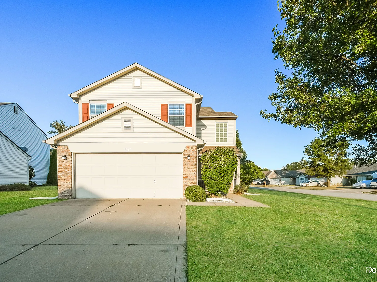 3 bed, 2.5 bath, 1744 sqft, $1,795 — Photo 1