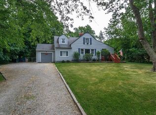 8049 Stockbridge Rd, Mentor, OH 44060