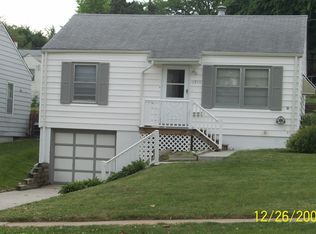 6789 Pinkney St, Omaha, NE 68104