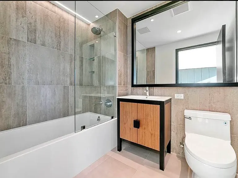 1134 Fulton St #9Q — Photo 4