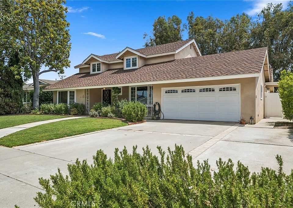 1st image of 13702 Malena Dr
