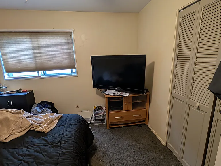 2734 Hampshire Rd — Photo 8
