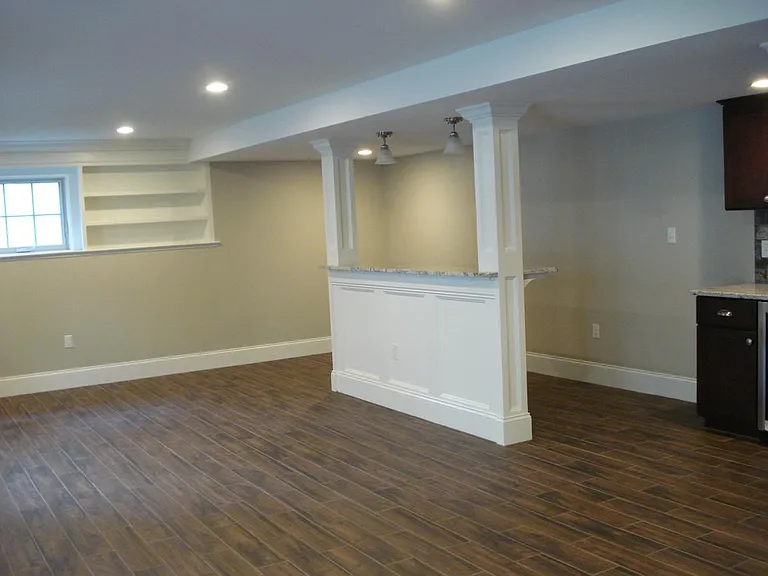 33 Liberty Ave — Photo 13