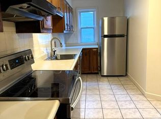 257 Powder House Blvd, Somerville, MA 02144