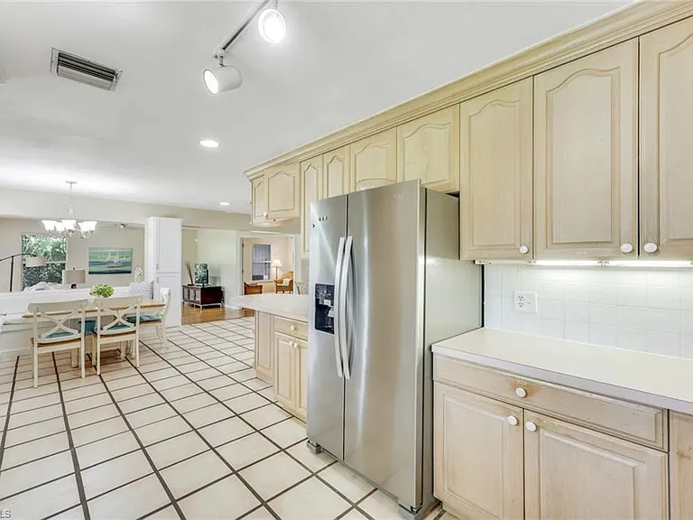 131 Cajeput Dr — Photo 11