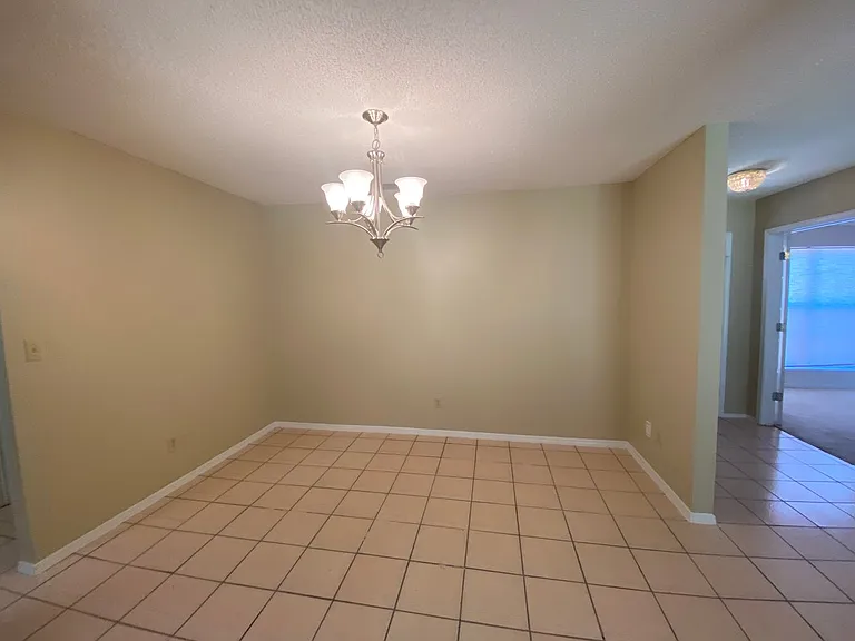 24 Neptune Dr — Photo 15