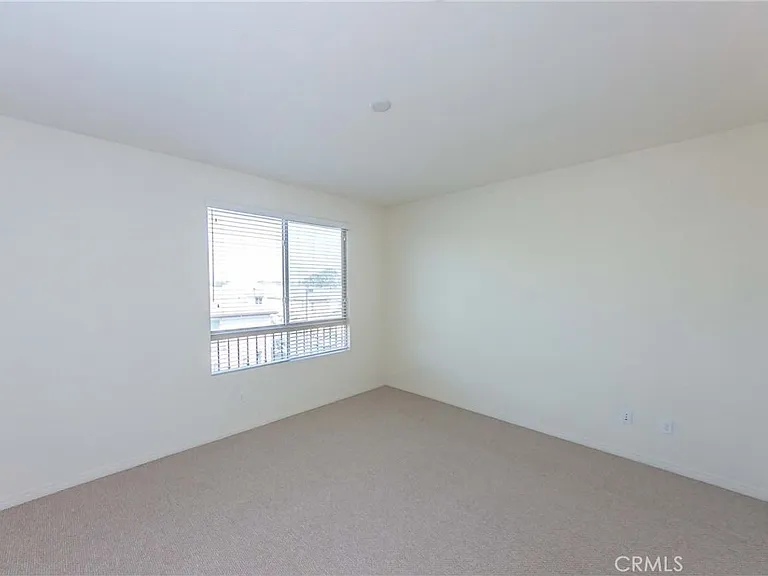 12011 Millennium Park Ct — Photo 18