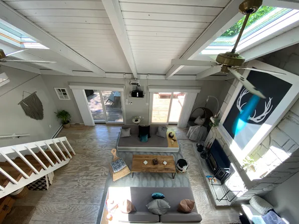 (undisclosed Address), Tobyhanna, PA 18466