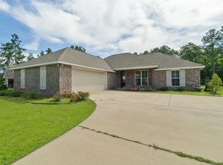 96 Planted Pine Dr, Purvis, MS 39475