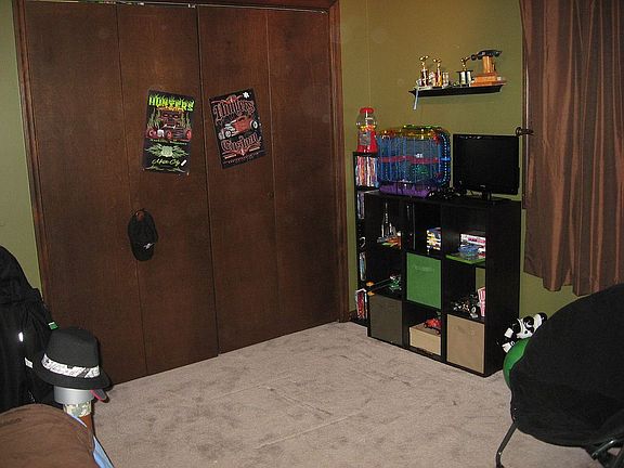 Bedroom - Main Level