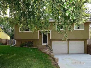 6107 S 151st St, Omaha, NE 68137