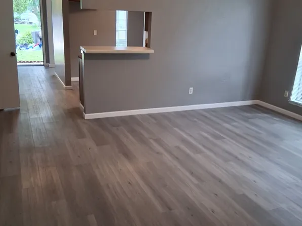 15307 Reigate Ln, Channelview, TX 77530