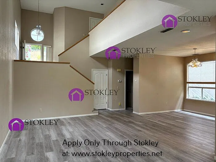 3 bed, 2.5 bath, 1791 sqft, $4,395 — Photo 3