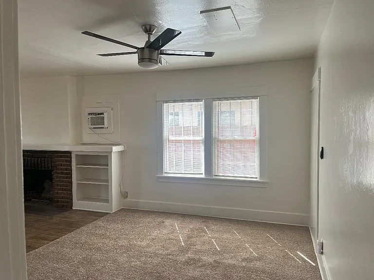 129 N Euclid Ave #1 — Photo 4