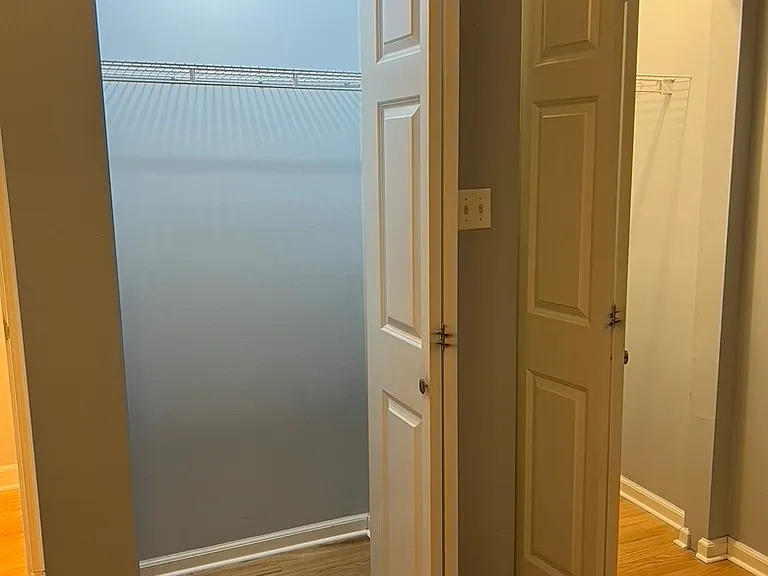 4717 N Beacon St #1N — Photo 10