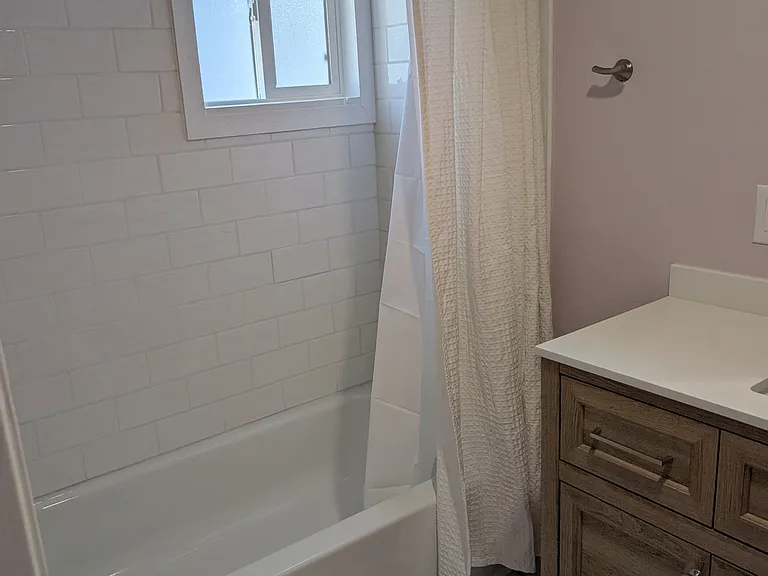 70 Pittsburg Ave — Photo 13