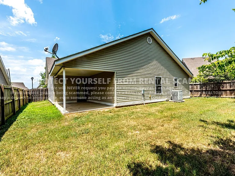 4334 W Pecan St — Photo 12