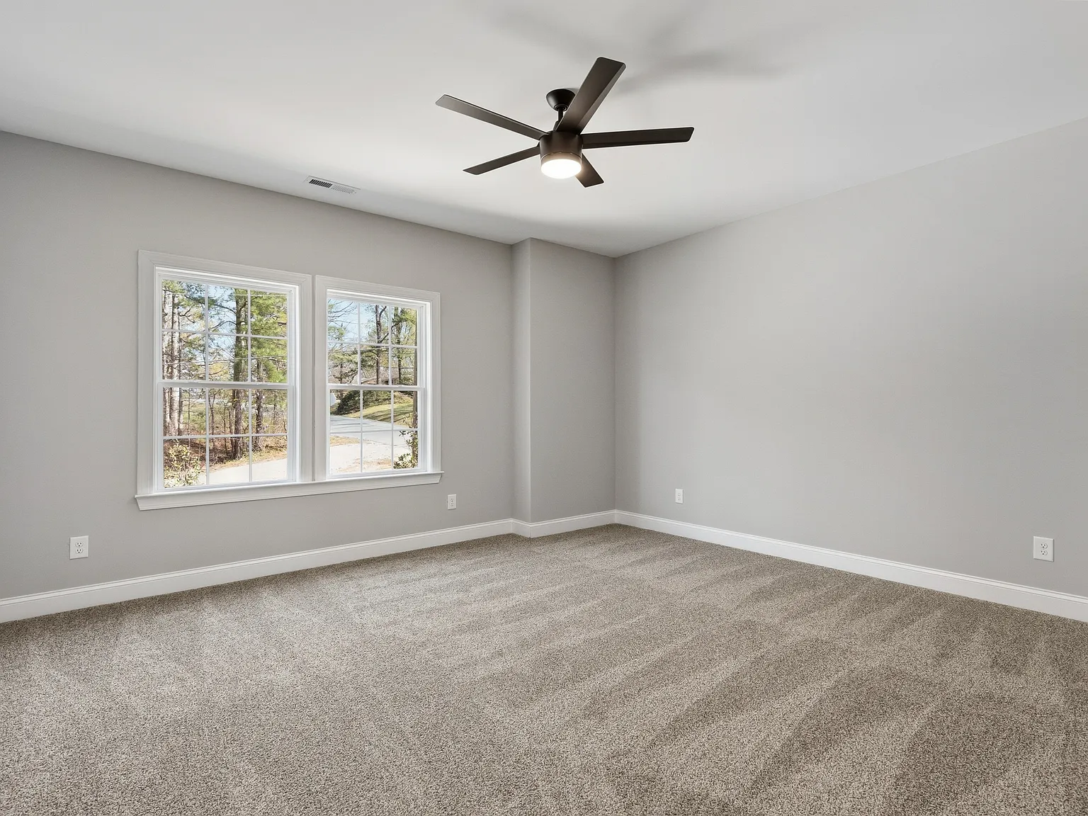 938 McLamb Drive - 1 — Photo 3