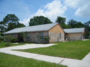 2687 Spring Lake Rd, Jacksonville, FL 32210